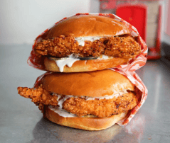 Blue Ribbon Fried chicken sandwich.png